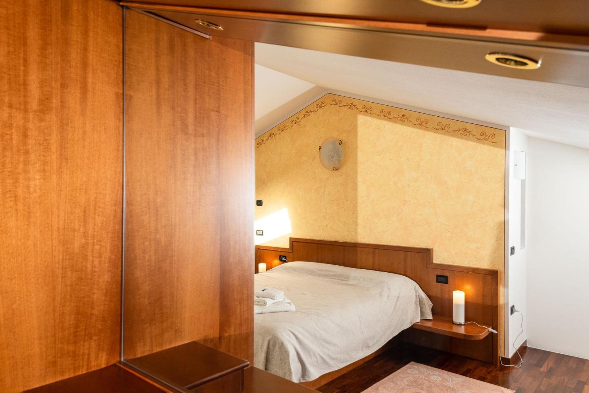 Casa Anto Appartement Lovere Buitenkant foto